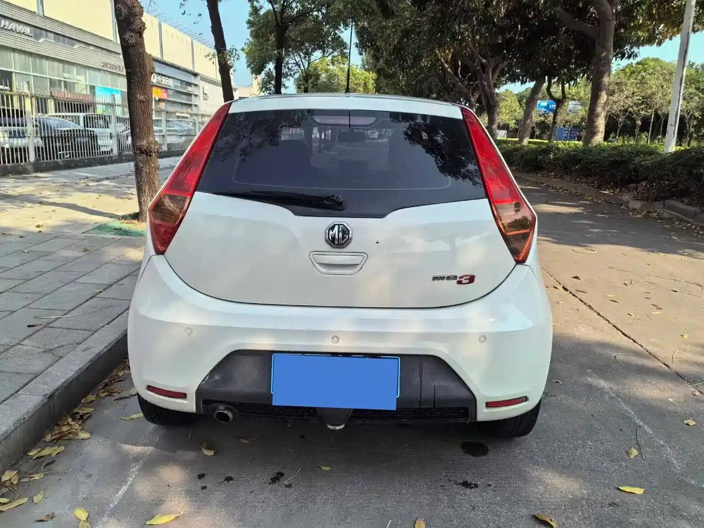 MG3 2011 1.5L AMT Elite Edition — миниатюра 8