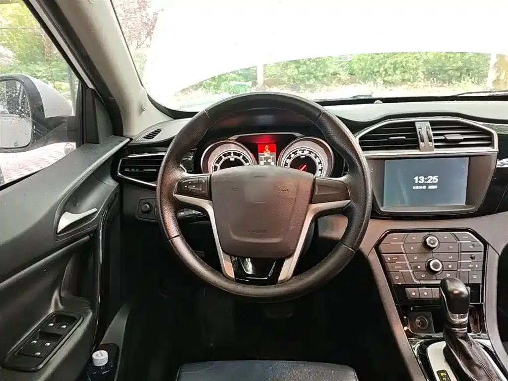 2016 GS 1.5TGI TST Luxury Edition — миниатюра 11