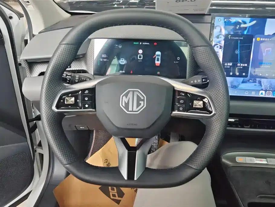 MG ES5 2025 525max Rear-Wheel Drive Intelligent Driving Edition — миниатюра 15
