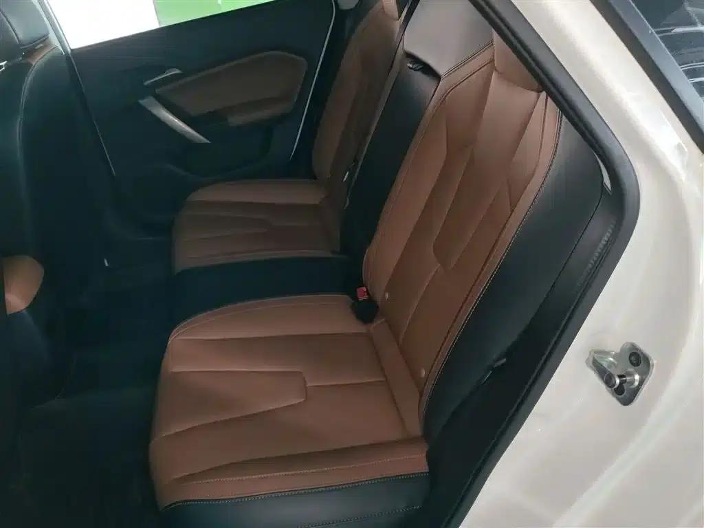 2016 Ford GT 1.5L Automatic Luxury Edition — миниатюра 13