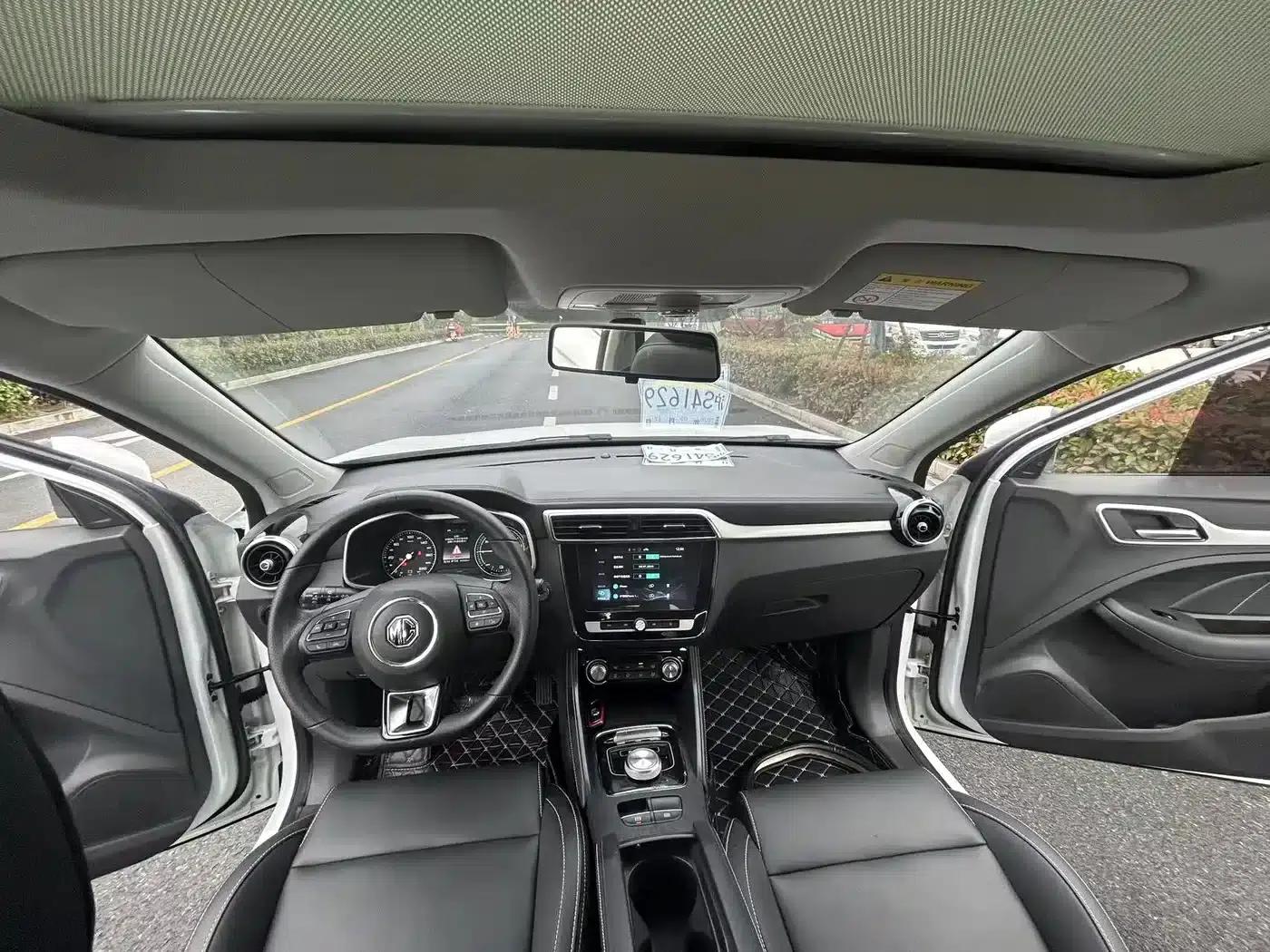 MG EZS Pure Electric 2019 E-Plus Edition — миниатюра 14