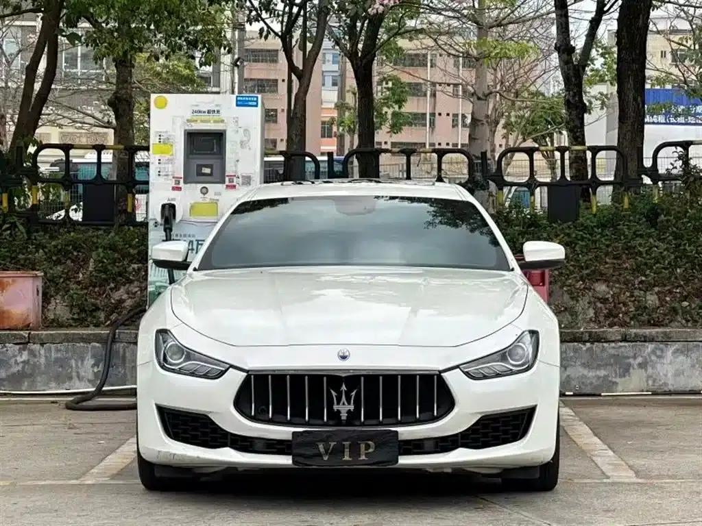 2022 Ghibli 2.0T GT Sport Edition — миниатюра 2