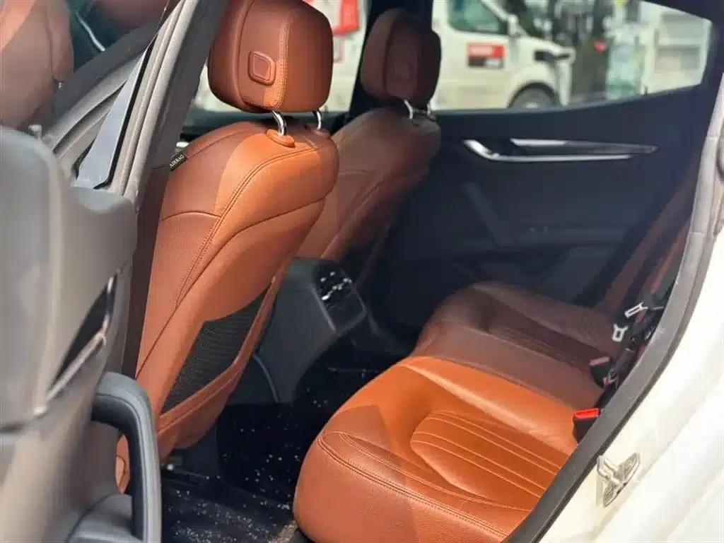 2022 Ghibli 2.0T GT Sport Edition — миниатюра 8