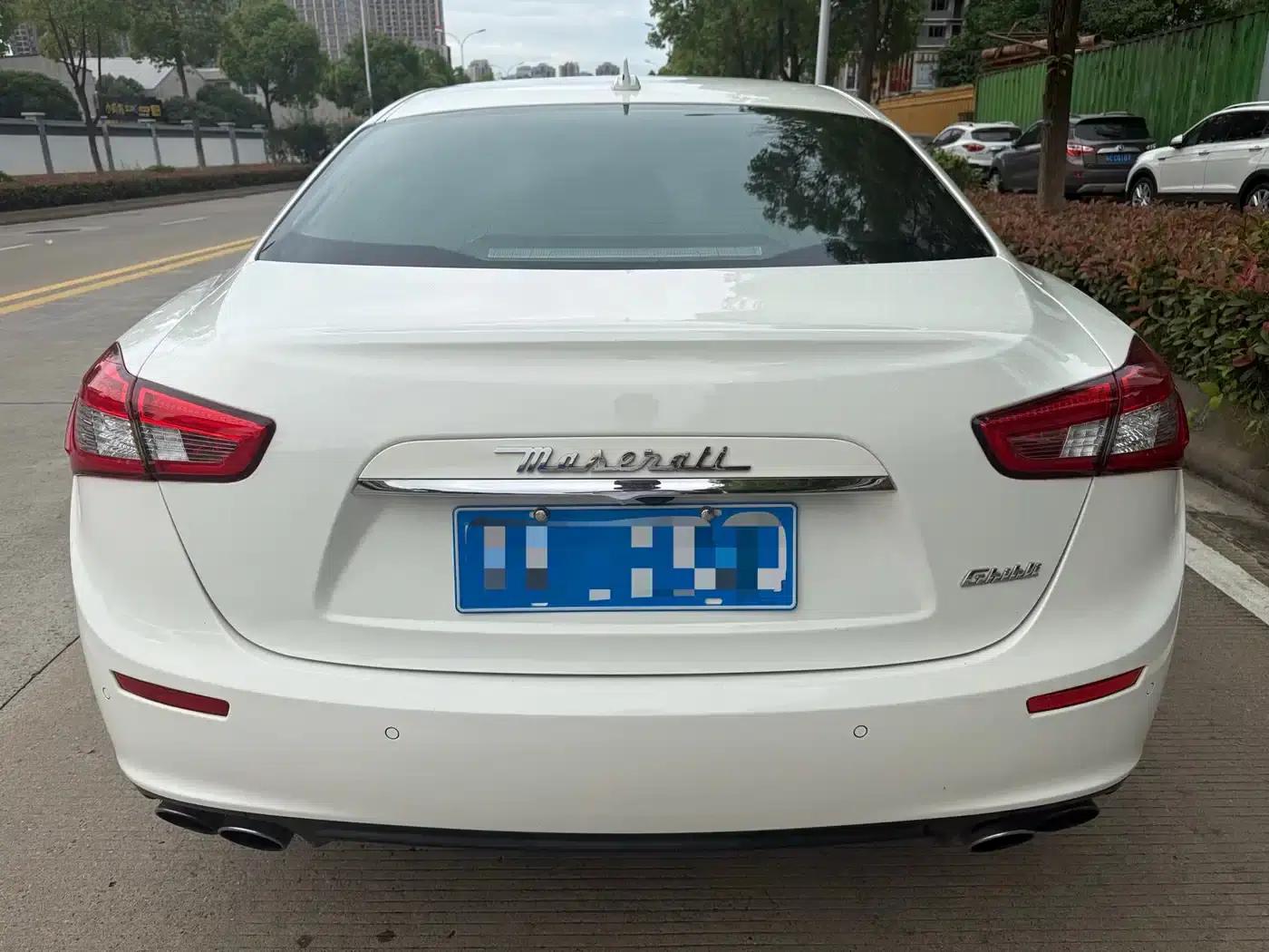 2014 Ghibli 3.0T Standard Edition — миниатюра 3