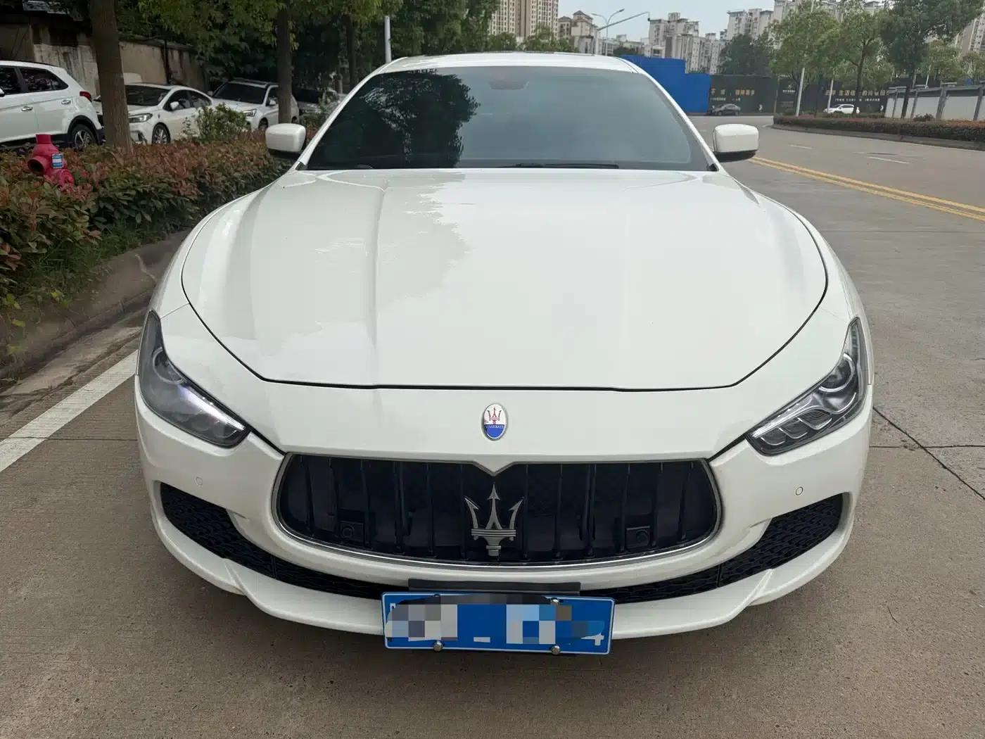 2014 Ghibli 3.0T Standard Edition — миниатюра 5