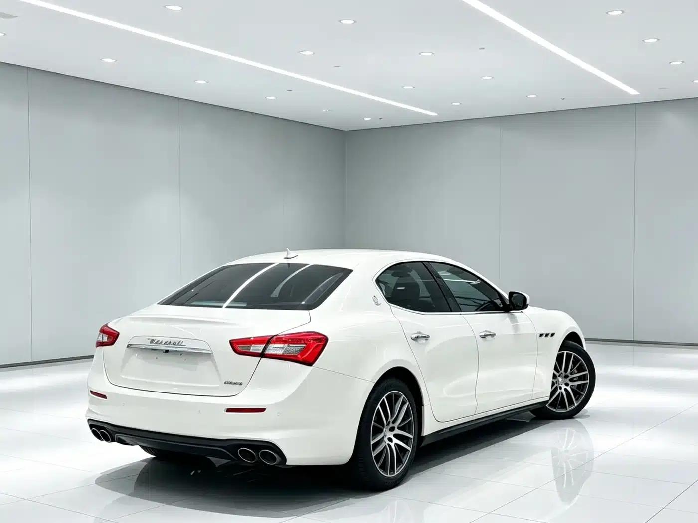 2019 Ghibli 3.0T Luxury Edition (China V Emission Standard) — миниатюра 4