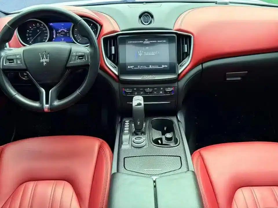 2019 Ghibli 3.0T Luxury Edition (China V Emission Standard) — миниатюра 8