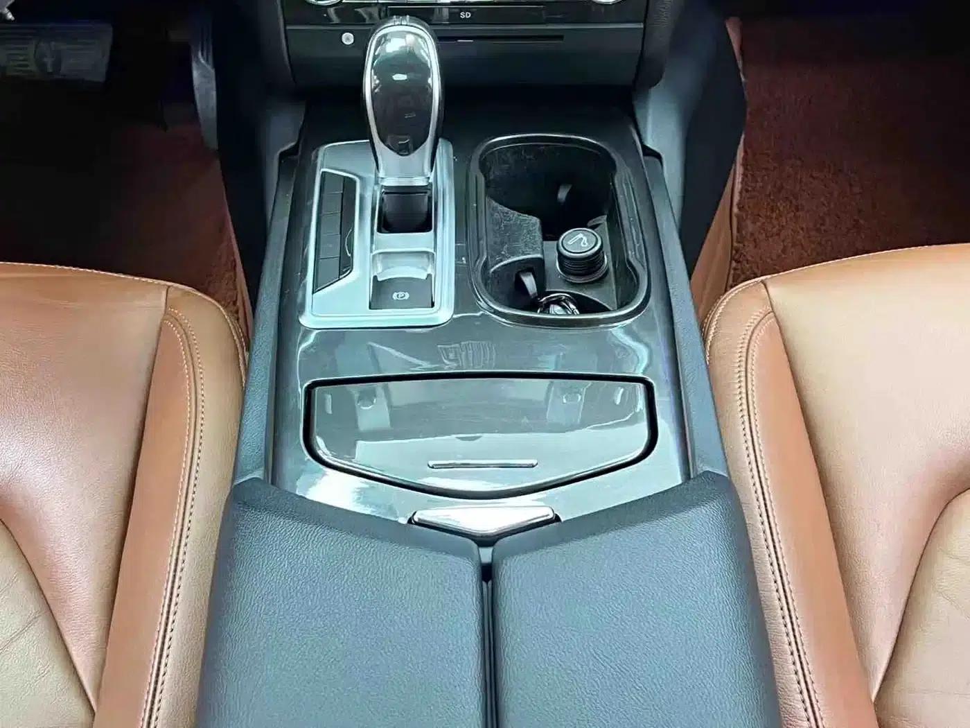2014 Ghibli 3.0T Standard Edition — миниатюра 18