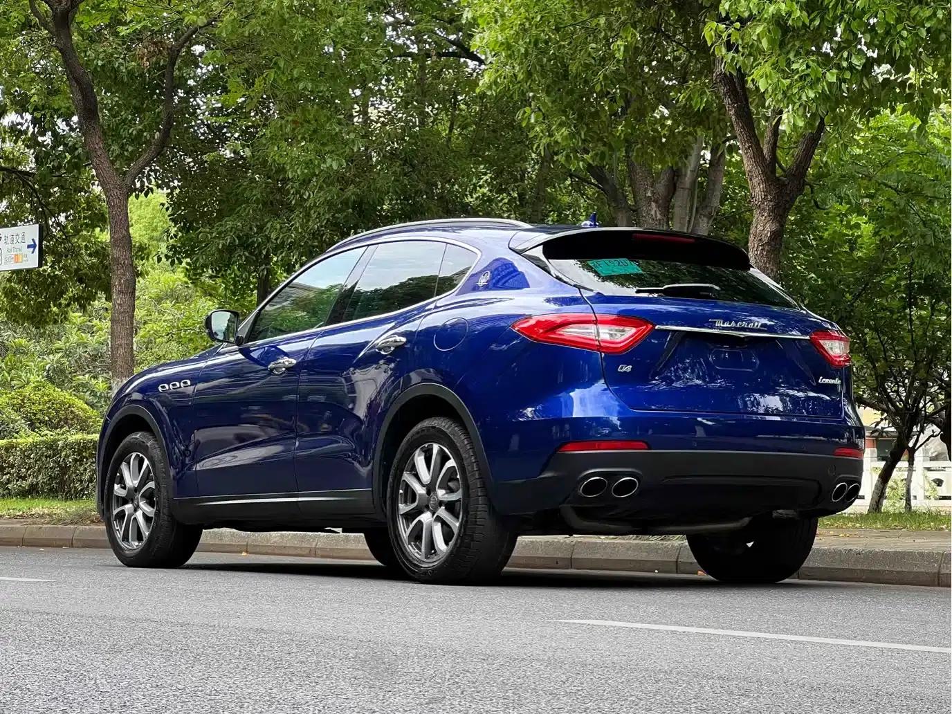 2018 Levante 3.0T Standard Edition — миниатюра 6