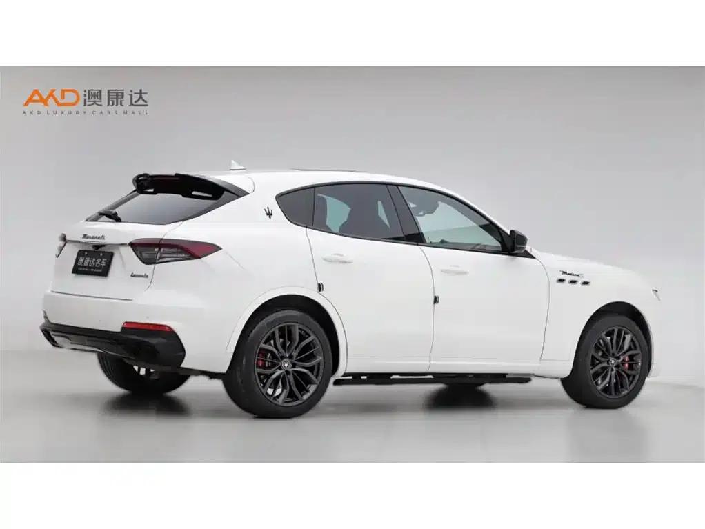 Maserati Levante 3.0T 2022 Model Modena S — миниатюра 3
