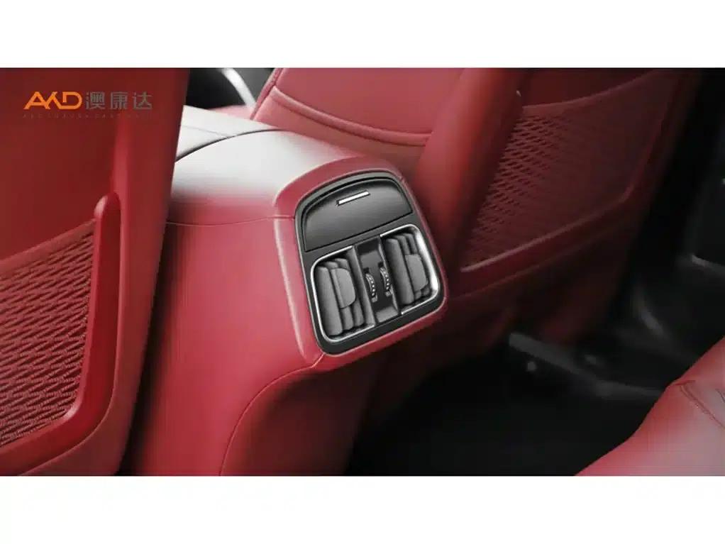 Maserati Levante 3.0T 2022 Model Modena S — миниатюра 9