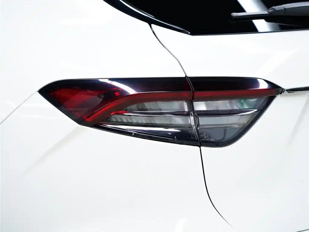 2022 Levante 3.0T Modena — миниатюра 4