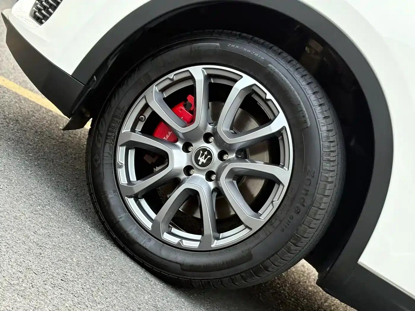 2019 Levante 3.0T Standard Edition (China V Emission Standard) — миниатюра 17