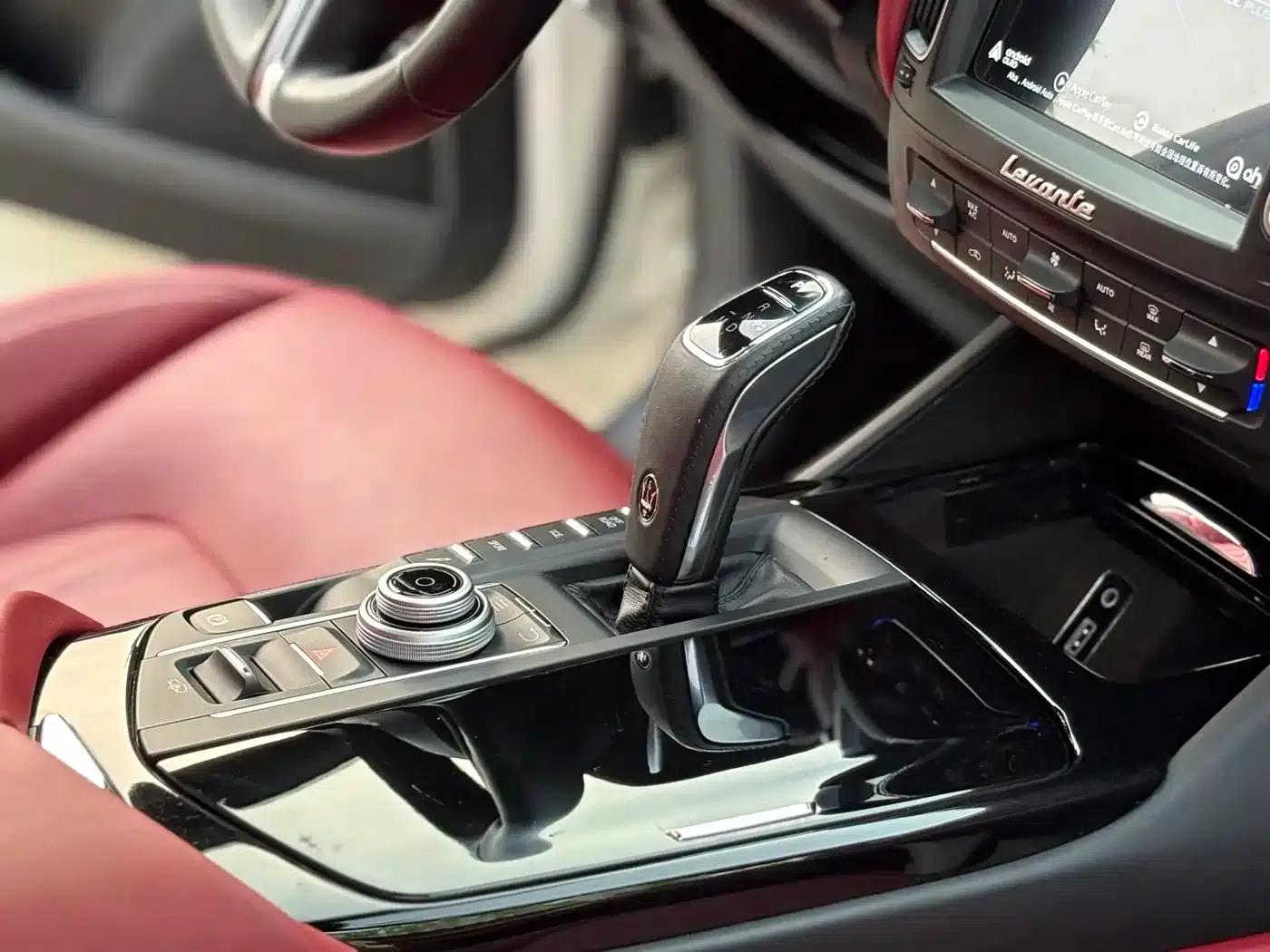 2019 Levante 3.0T Standard Edition (China V Emission Standard) — миниатюра 9