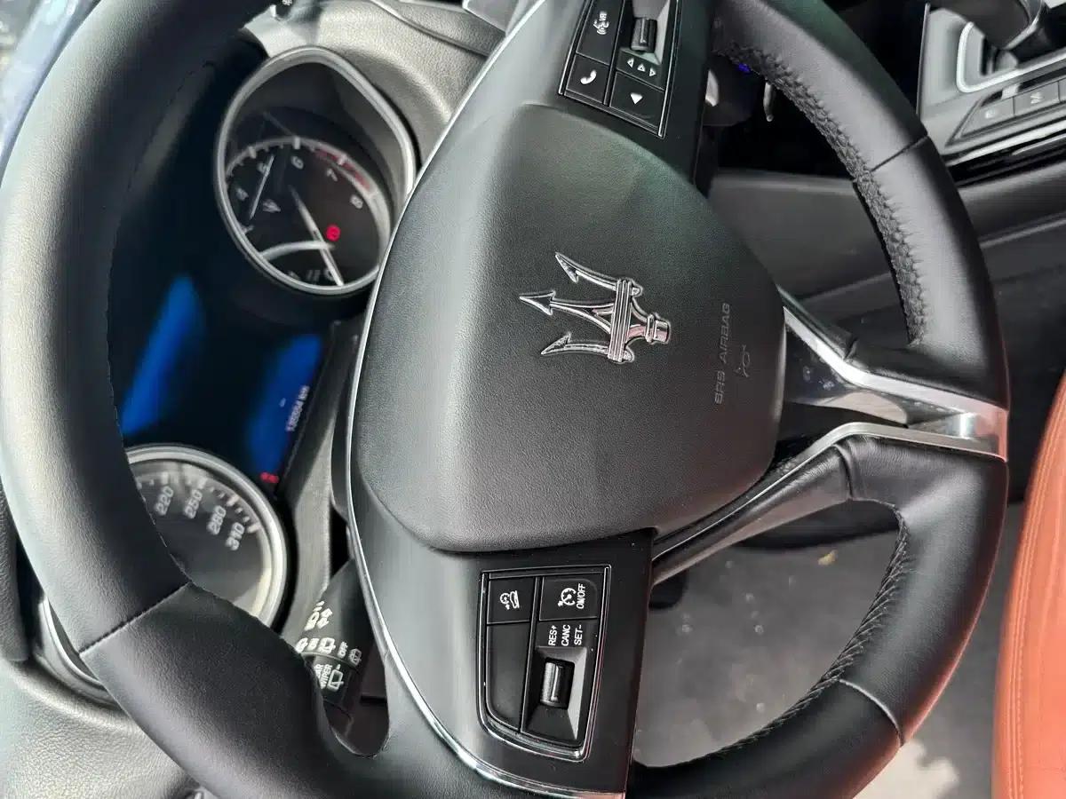2016 Levante 3.0T Standard Edition — миниатюра 11