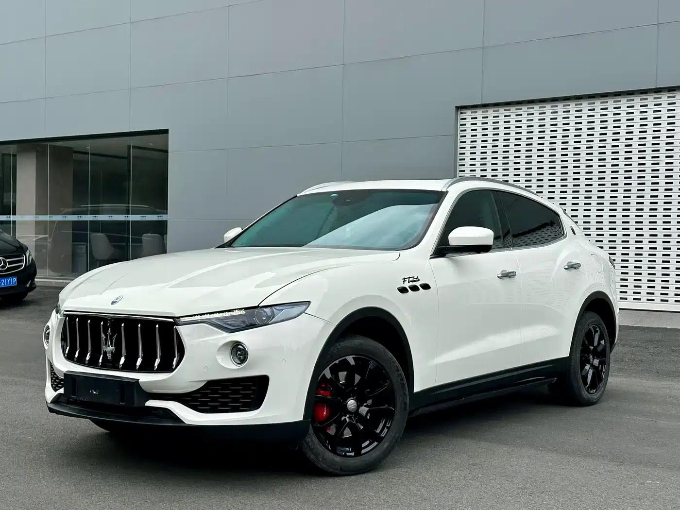 2016 Levante 3.0T Standard Edition — миниатюра 1