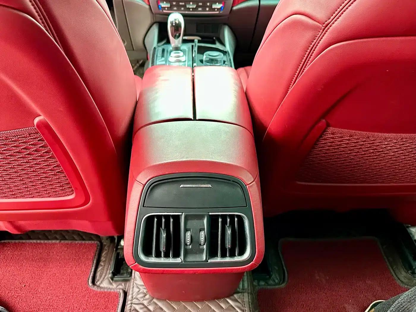 2016 Levante 3.0T Standard Edition — миниатюра 16