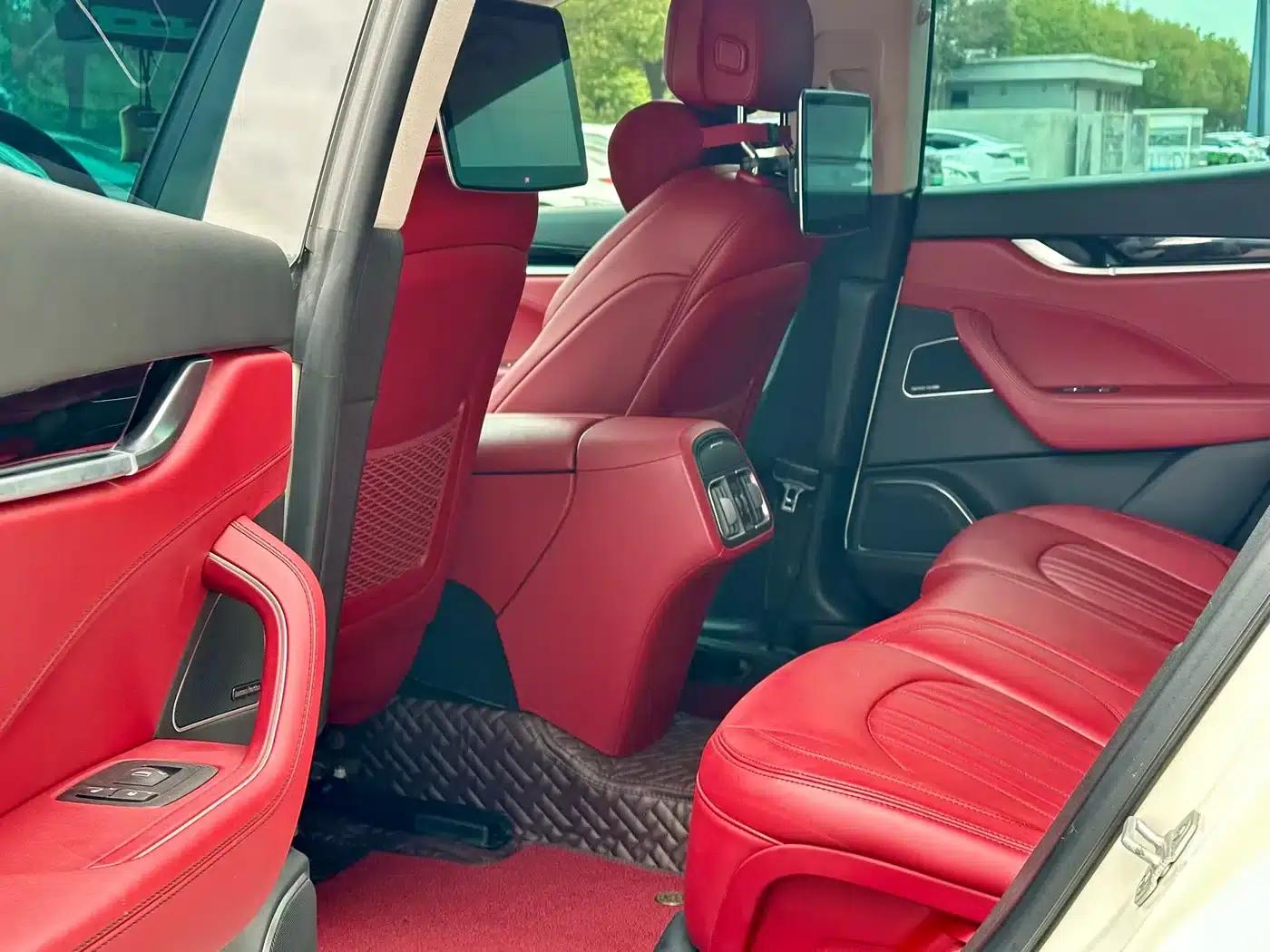 2016 Levante 3.0T Standard Edition — миниатюра 17