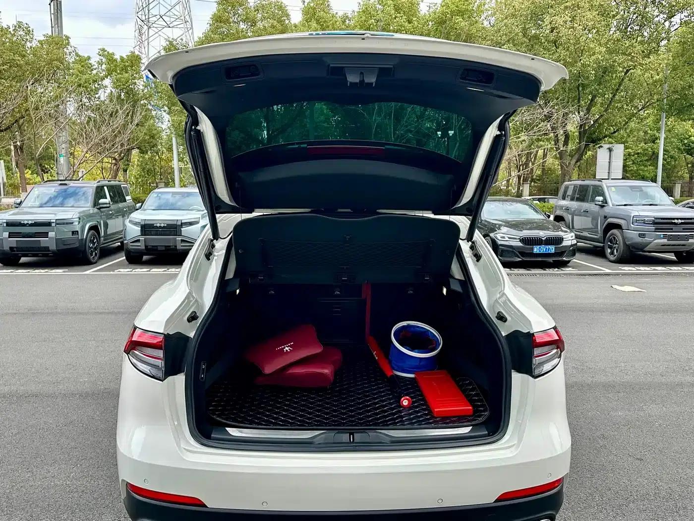 2016 Levante 3.0T Standard Edition — миниатюра 21