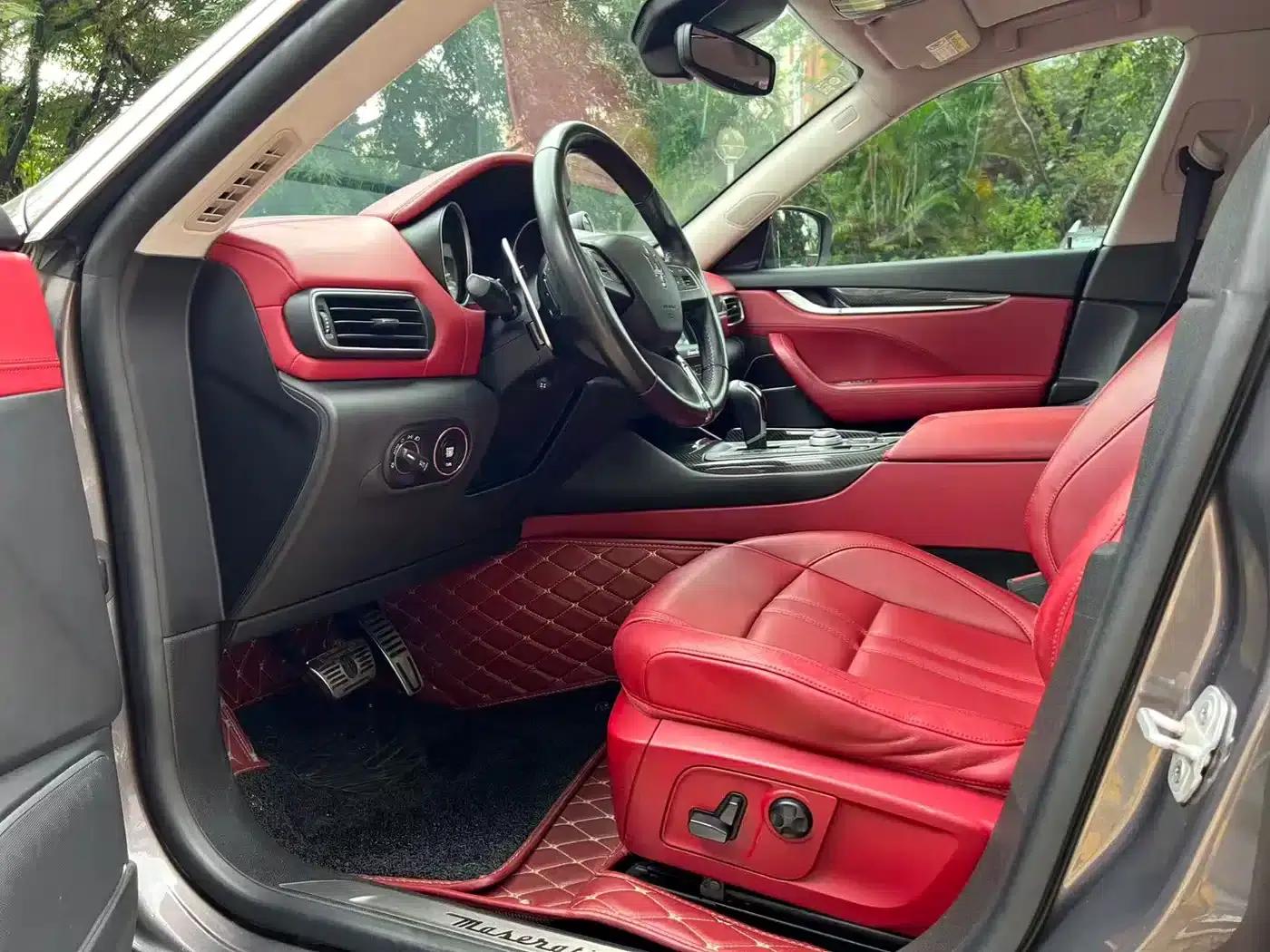 2016 Levante 3.0T Standard Edition — миниатюра 4