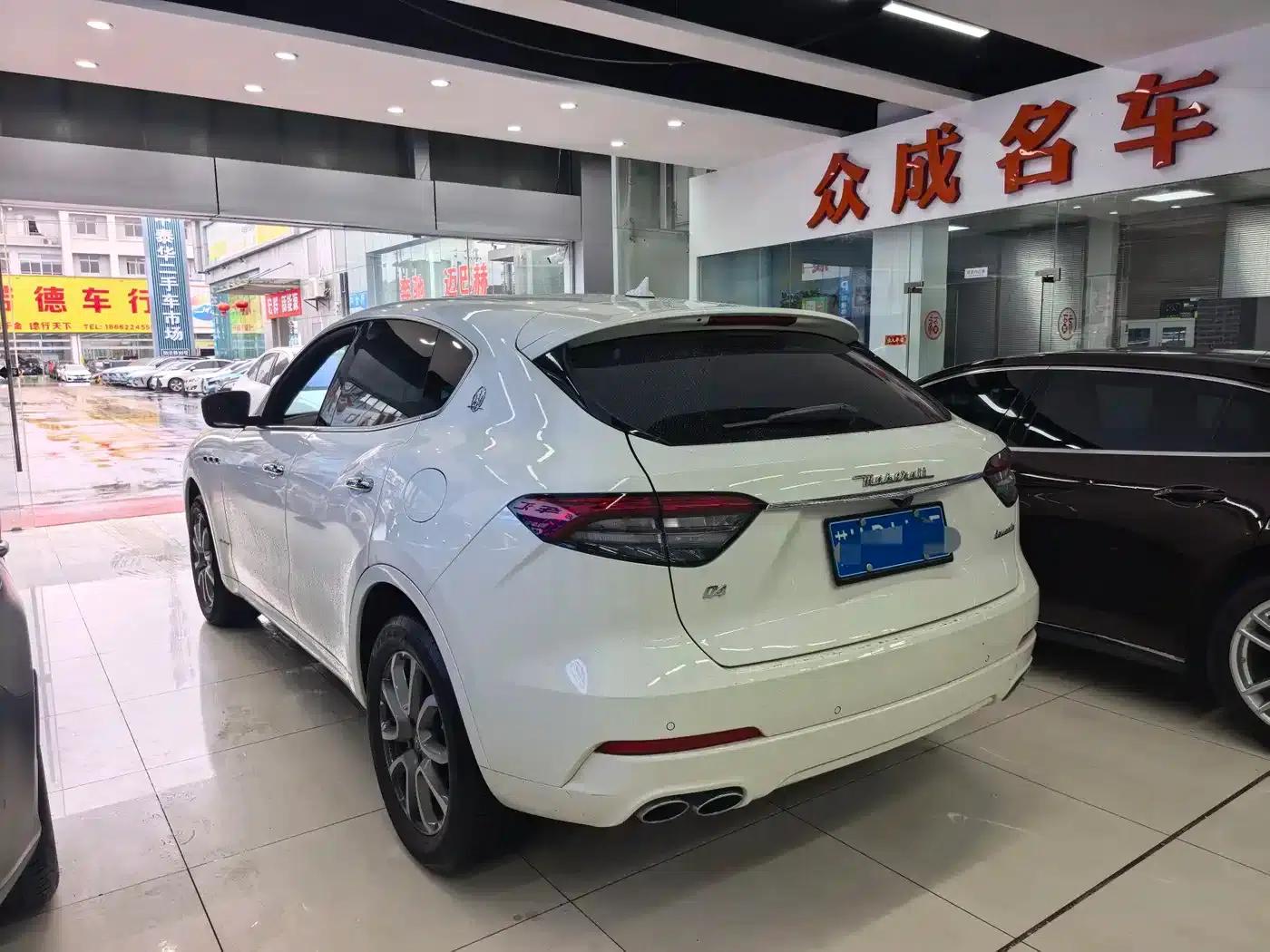 2021 Levante 3.0T Luxury Edition — миниатюра 12