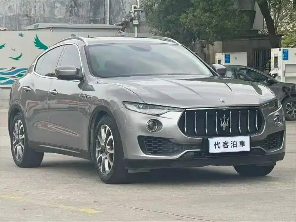 2016 Levante 3.0T Standard Edition — миниатюра 3