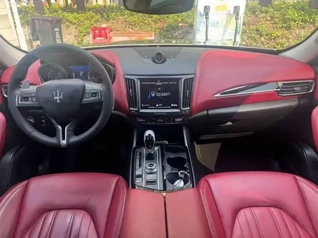 2016 Levante 3.0T Standard Edition — миниатюра 7
