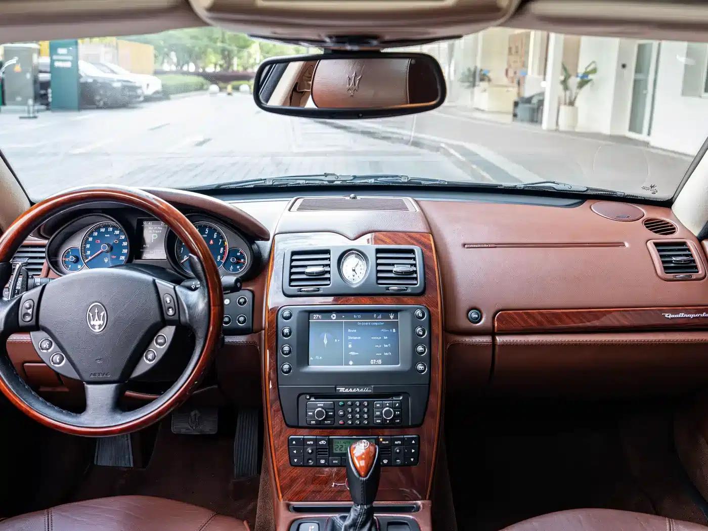 2010 Quattroporte 4.7L Executive Edition — миниатюра 15
