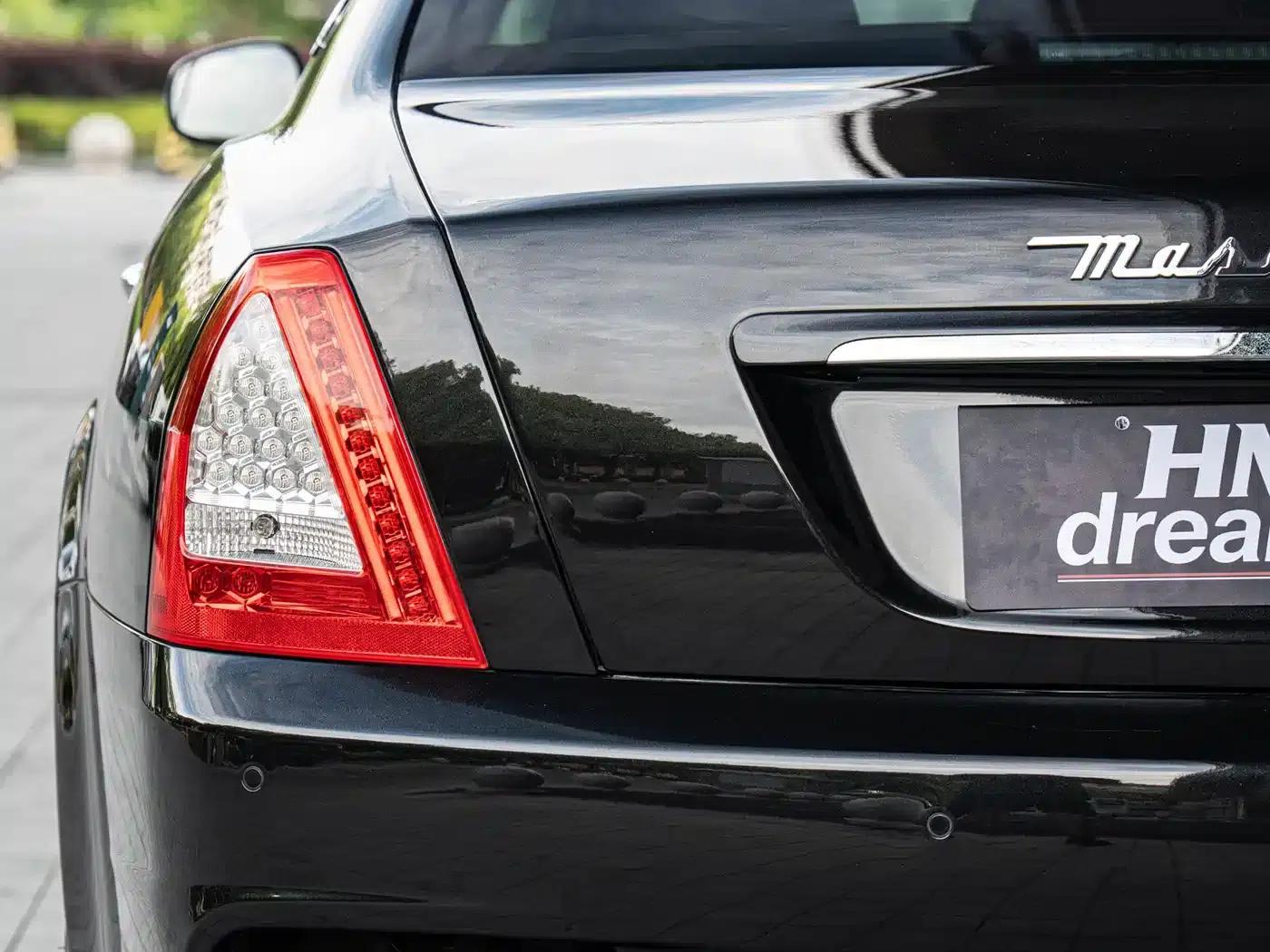 2010 Quattroporte 4.7L Executive Edition — миниатюра 9