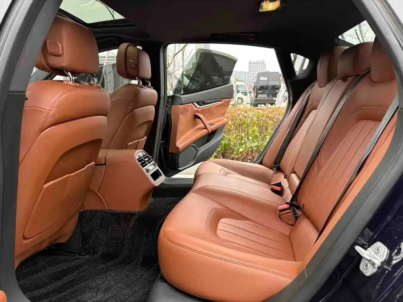 Presidential Edition 2015 3.0T Standard Edition — миниатюра 14