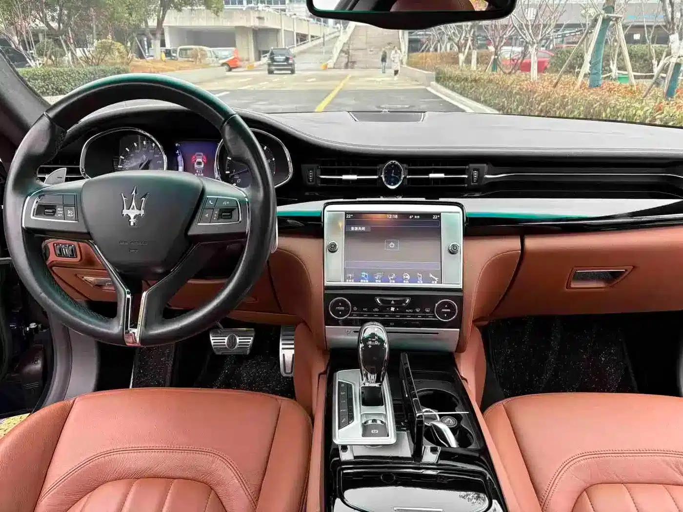 Presidential Edition 2015 3.0T Standard Edition — миниатюра 6
