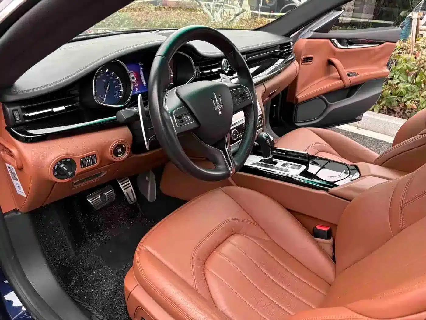Presidential Edition 2015 3.0T Standard Edition — миниатюра 10