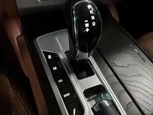 Presidential Edition 2015 3.0T Standard Edition — миниатюра 15
