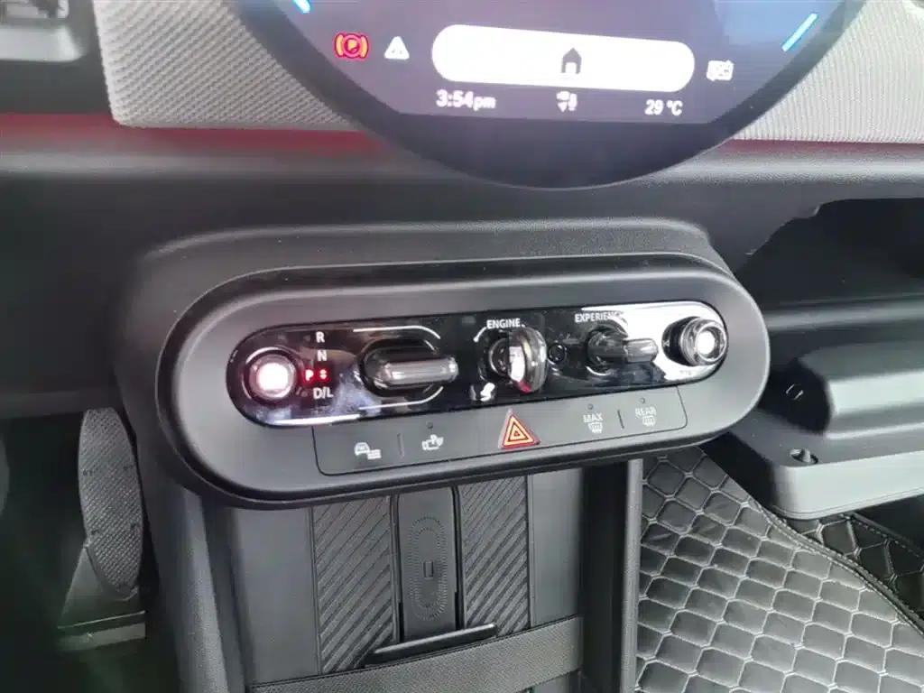 MINI 2025 2.0T COOPER S Artist 3-Door Edition — миниатюра 20