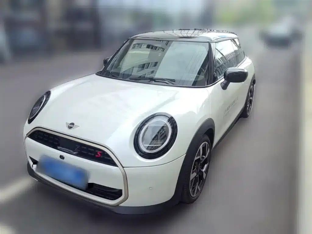 MINI 2025 2.0T COOPER S Artist 3-Door Edition — миниатюра 3