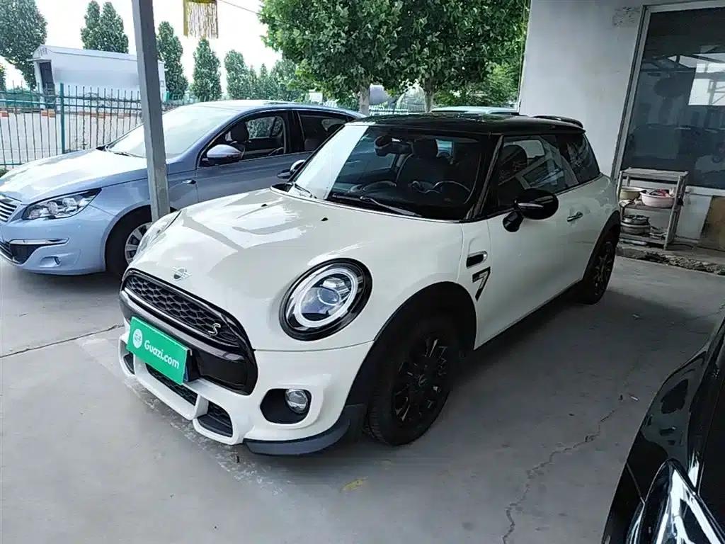 2018 MINI 1.5T COOPER Classic — миниатюра 2