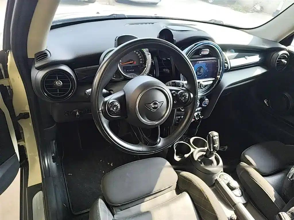 2018 MINI 1.5T COOPER Classic — миниатюра 11