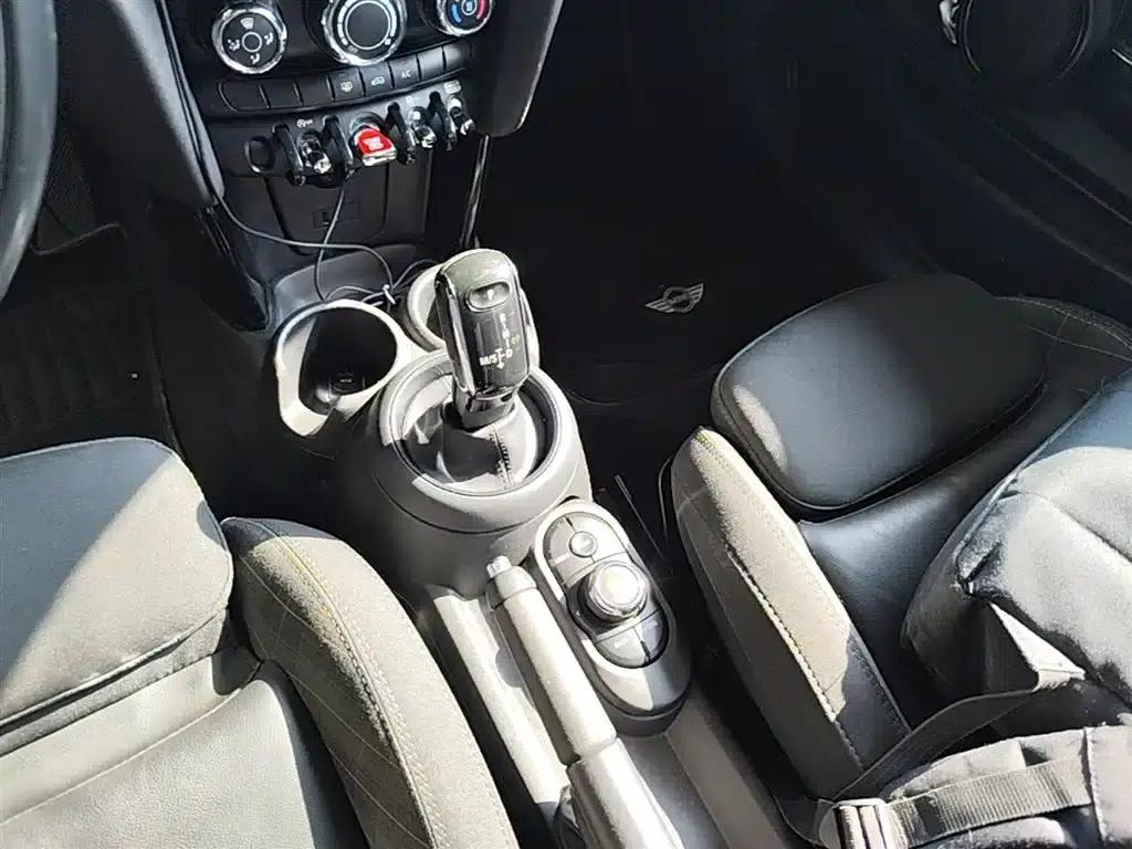 2018 MINI 1.5T COOPER Classic — миниатюра 14