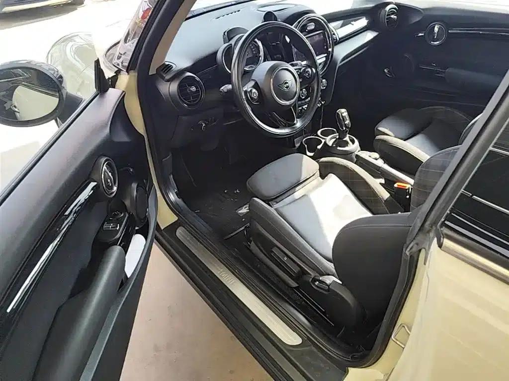 2018 MINI 1.5T COOPER Classic — миниатюра 16