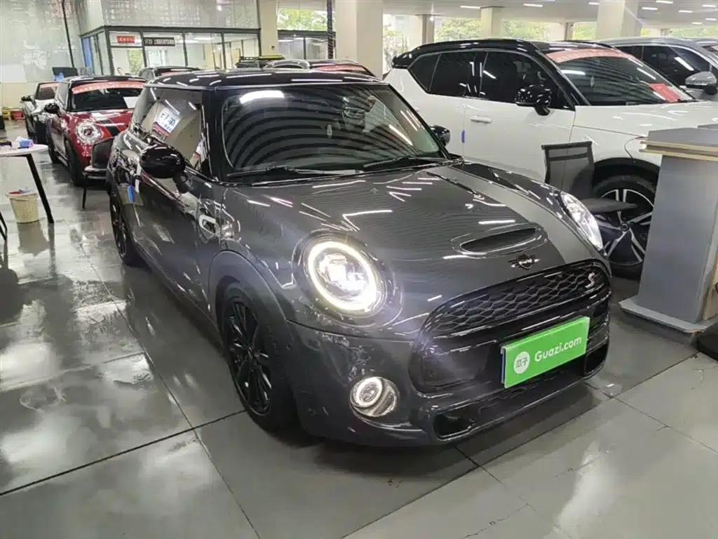 MINI 2021 2.0T COOPER S Classic — миниатюра 4