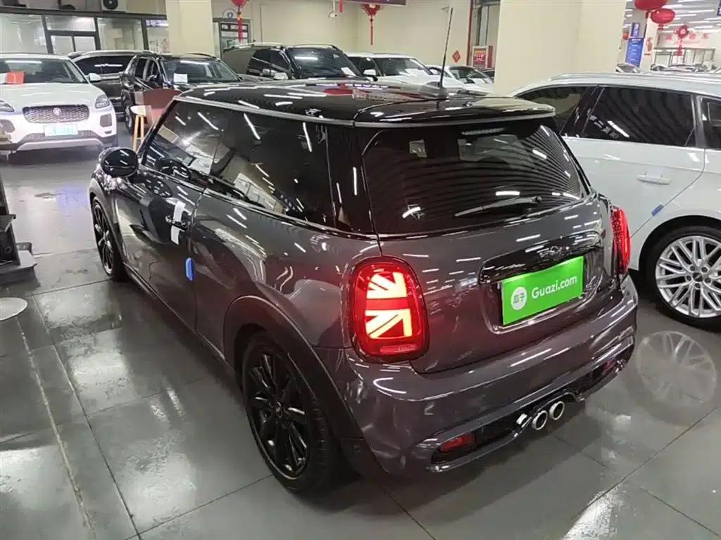 MINI 2021 2.0T COOPER S Classic — миниатюра 5