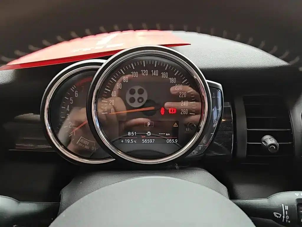 MINI 2018 1.5T COOPER Artist — миниатюра 12