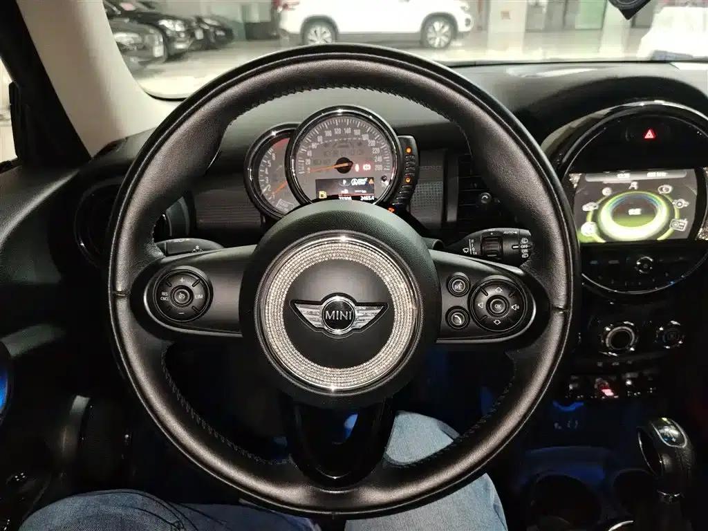 2014 MINI 1.5T COOPER Fun — миниатюра 7