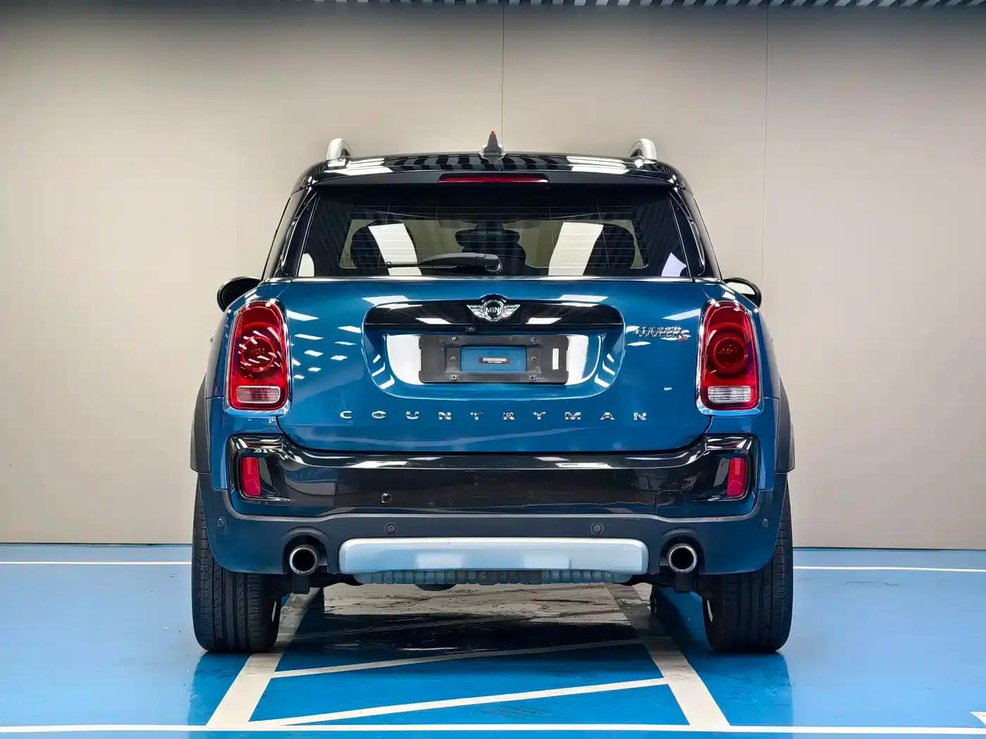 2017 MINI COUNTRYMAN 2.0T COOPER S ALL4 Explorer — миниатюра 6