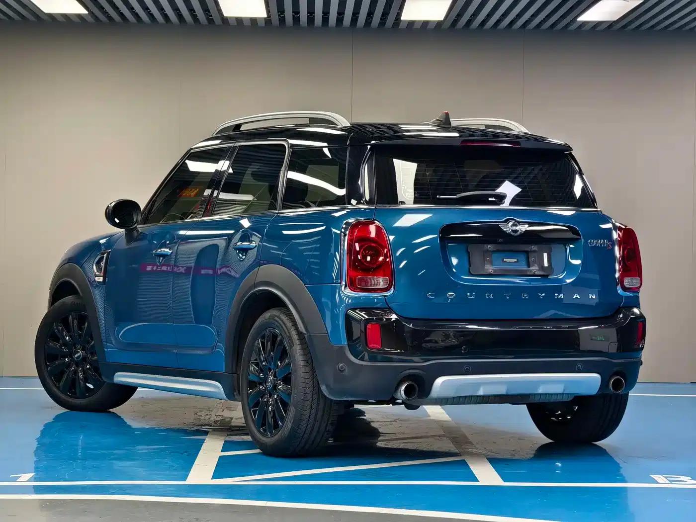 2017 MINI COUNTRYMAN 2.0T COOPER S ALL4 Explorer — миниатюра 7