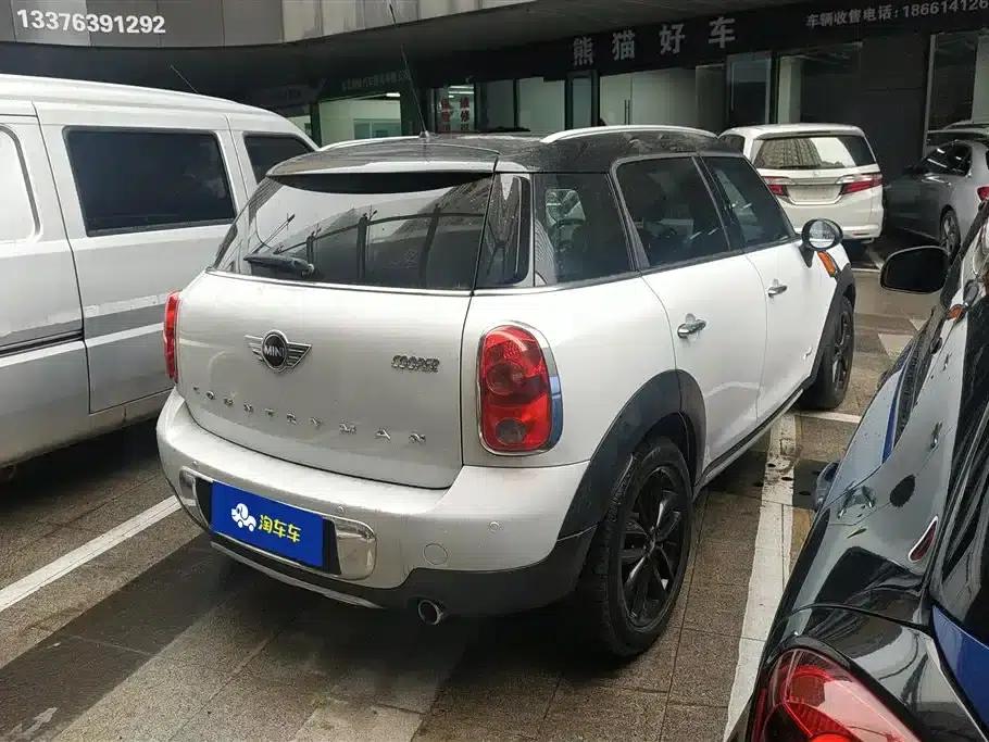 MINI COUNTRYMAN 2014 1.6T COOPER ALL4 Fun — миниатюра 3