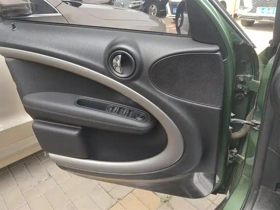 MINI COUNTRYMAN 2014 1.6L COOPER Fun — миниатюра 7