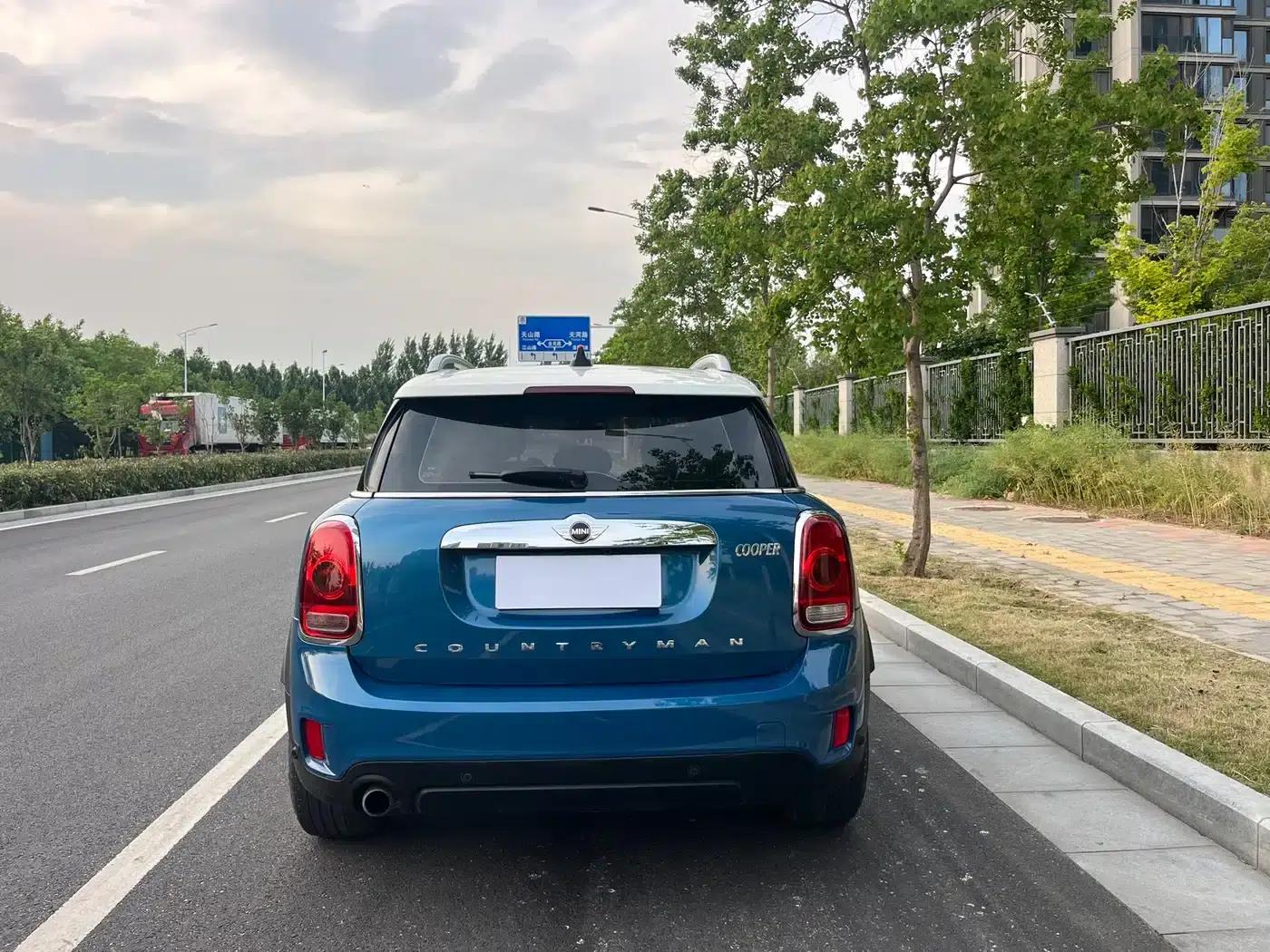 2017 MINI COUNTRYMAN 1.5T COOPER ALL4 — миниатюра 17