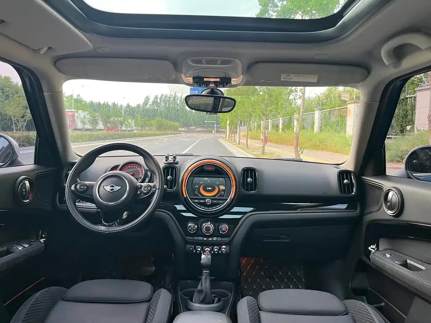 2017 MINI COUNTRYMAN 1.5T COOPER ALL4 — миниатюра 5