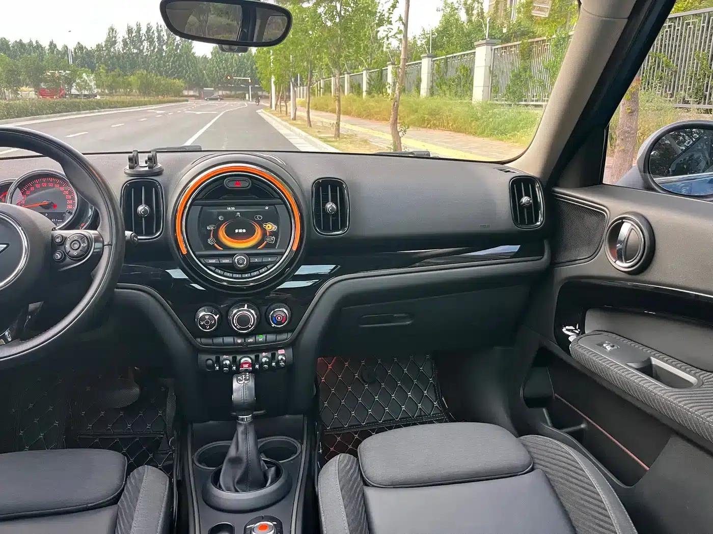 2017 MINI COUNTRYMAN 1.5T COOPER ALL4 — миниатюра 7